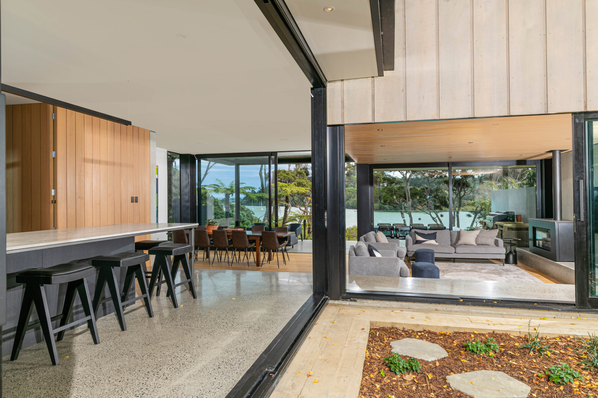 aluminium windows sliding